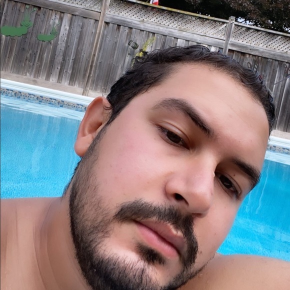 Meet your Posher, Anas - Picture 1 of 1